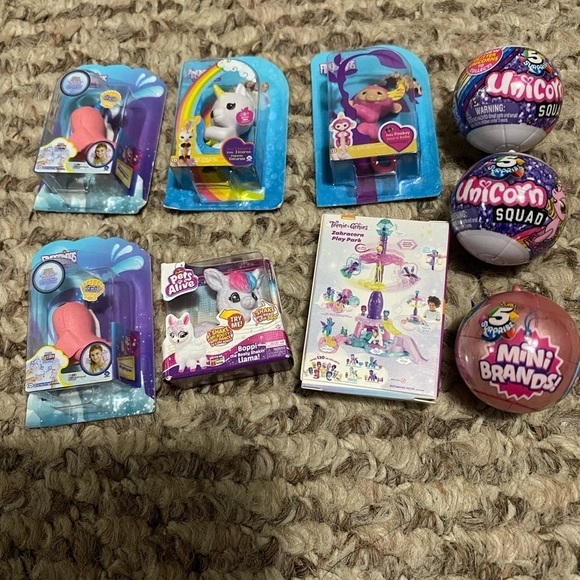 Large lot of Mini Brands Products 37 Pieces Total! - Picture 3 of 9